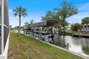9181 Lake Dr, Englewood, FL 34224 - Photo 44