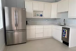 9181 Lake Dr, Englewood, FL 34224 - Photo 36