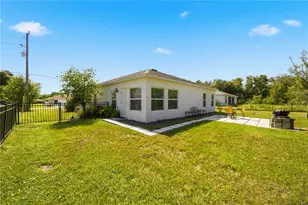 403 Seasons Dr, Punta Gorda, FL 33983 - Photo 42
