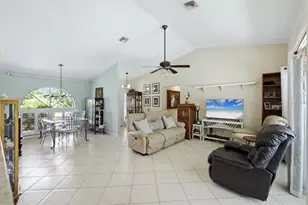 7270 Snow Dr, Englewood, FL 34224 - Photo 8