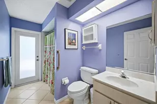 7270 Snow Dr, Englewood, FL 34224 - Photo 22