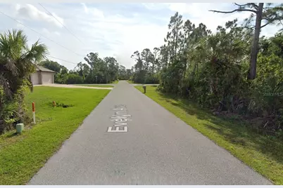 12475 Evelyn Avenue, Port Charlotte, FL 33981 - Photo 4