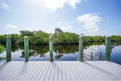 27 Hague Road, Punta Gorda, FL 33950 - Photo 2
