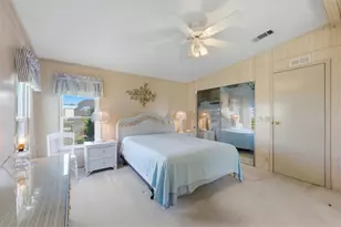 139 N Fiji Cir, Englewood, FL 34223 - Photo 20