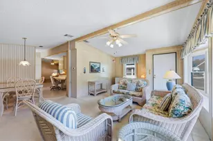 139 N Fiji Cir, Englewood, FL 34223 - Photo 6