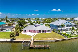 1468 Lemon Bay Dr, Englewood, FL 34223 - Photo 4