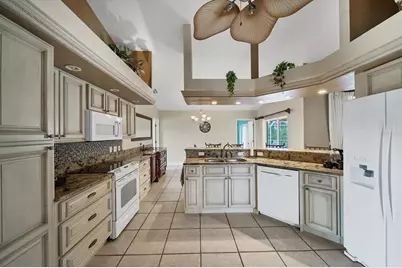36 Pine Valley Court, Rotonda West, FL 33947 - Photo 10