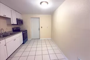 11432 Poplin Ave, Englewood, FL 34224 - Photo 6