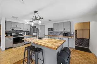 21298 Midway Blvd, Port Charlotte, FL 33952 - Photo 12