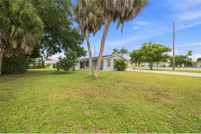 21298 Midway Boulevard, Port Charlotte, FL 33952 - Photo 36