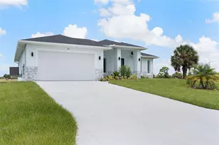 13 Teak Ln, Placida, FL 33946 - Photo 2