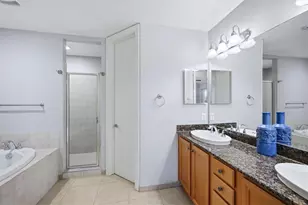 10600 Lemon Creek Loop, Englewood, FL 34224 - Photo 24