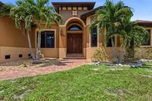 10393 Harlingen St, Port Charlotte, FL 33981 - Photo 8