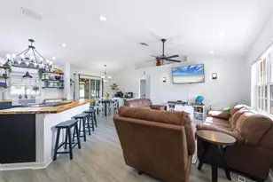 2565 Clovelon St, North Port, FL 34291 - Photo 2