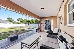 2565 Clovelon St, North Port, FL 34291 - Photo 4