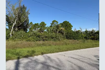 10710 Kearsarge Circle, Port Charlotte, FL 33981 - Photo 4