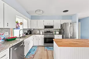 199 Caddy Rd, Rotonda West, FL 33947 - Photo 12
