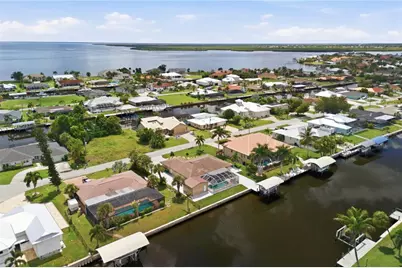 136 Sinclair Street SE, Port Charlotte, FL 33952 - Photo 16