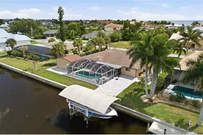 136 Sinclair Street SE, Port Charlotte, FL 33952 - Photo 14