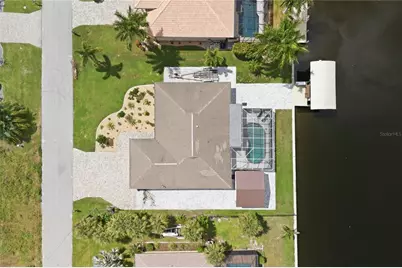 136 Sinclair Street SE, Port Charlotte, FL 33952 - Photo 2