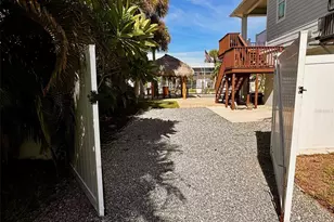 9201 Lake Dr, Englewood, FL 34224 - Photo 50