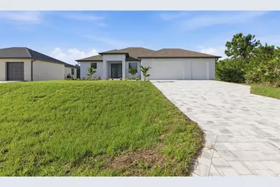11201 Chalet Avenue, Englewood, FL 34224 - Photo 4