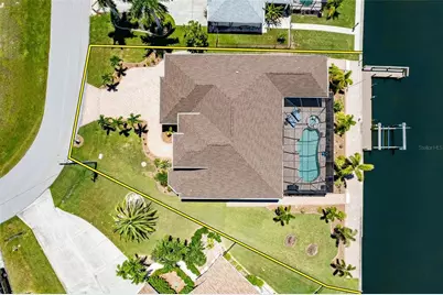 9326 Rosebud Circle, Port Charlotte, FL 33981 - Photo 8