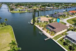 9326 Rosebud Cir, Port Charlotte, FL 33981 - Photo 10