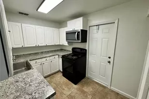3437 Normandy Dr, Port Charlotte, FL 33952 - Photo 4