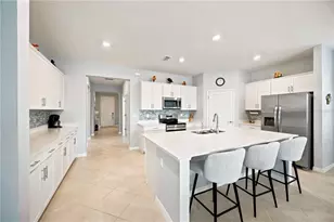 19110 Moscato Ct, Venice, FL 34293 - Photo 8