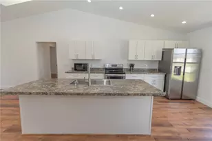 10453 Greenway Ave, Englewood, FL 34224 - Photo 6