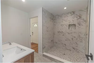 10453 Greenway Avenue, Englewood, FL 34224 - Photo 12