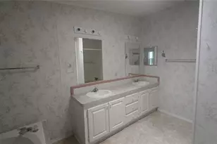 6341 Oriole Blvd, Englewood, FL 34224 - Photo 10