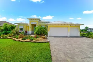 15388 Alsask Cir, Port Charlotte, FL 33981 - Photo 2