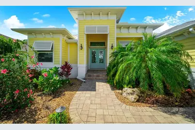 15388 Alsask Circle, Port Charlotte, FL 33981 - Photo 4