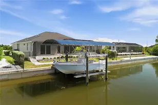 10628 McAlester Cir, Port Charlotte, FL 33981 - Photo 14