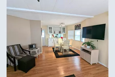 2100 Kings Highway #137, Port Charlotte, FL 33980 - Photo 4
