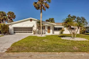 1780 Elinor Pl, Englewood, FL 34223 - Photo 2