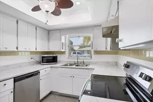 1780 Elinor Pl, Englewood, FL 34223 - Photo 10