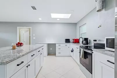 15231 Chamberlain Boulevard, Port Charlotte, FL 33953 - Photo 12
