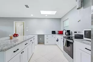 15231 Chamberlain Blvd, Port Charlotte, FL 33953 - Photo 12