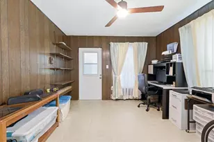 15231 Chamberlain Blvd, Port Charlotte, FL 33953 - Photo 26