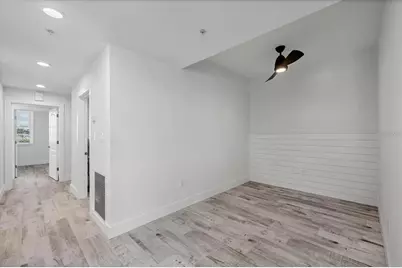 9203 Griggs Road #204, Englewood, FL 34224 - Photo 18