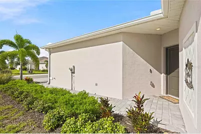 8757 Saint Kitts Circle, Englewood, FL 34224 - Photo 6