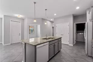 12099 Firewheel Pl, Venice, FL 34293 - Photo 14