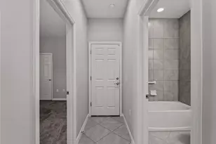 12099 Firewheel Pl, Venice, FL 34293 - Photo 18