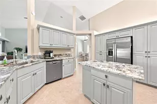 35 Long Meadow Ct, Rotonda West, FL 33947 - Photo 10