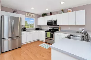 2067 Omega Ct, North Port, FL 34288 - Photo 10