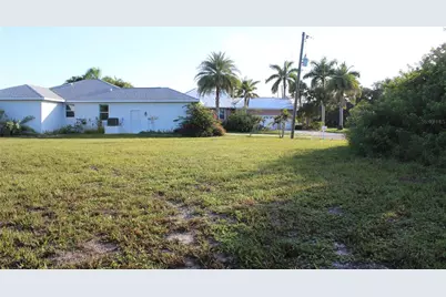 204 Antilla Drive, Rotonda West, FL 33947 - Photo 8