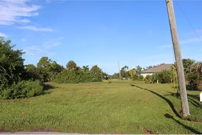 204 Antilla Drive, Rotonda West, FL 33947 - Photo 14